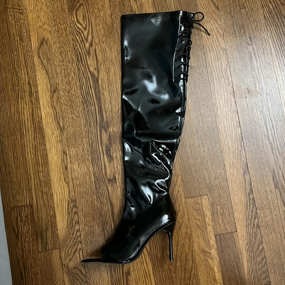 Sexy Black Knee-High Boots - lace/tie up back